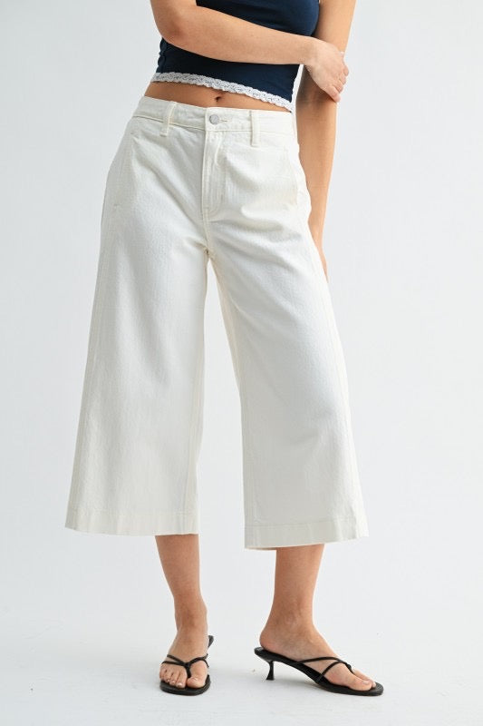 Brynn Capris