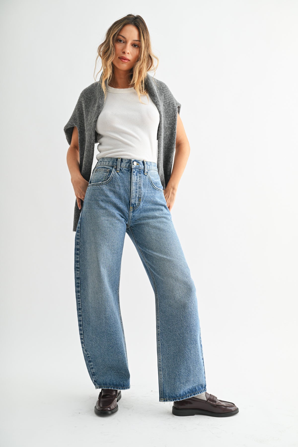 Lydia Barrel Jeans
