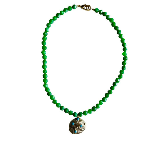 Clam Shell Necklace