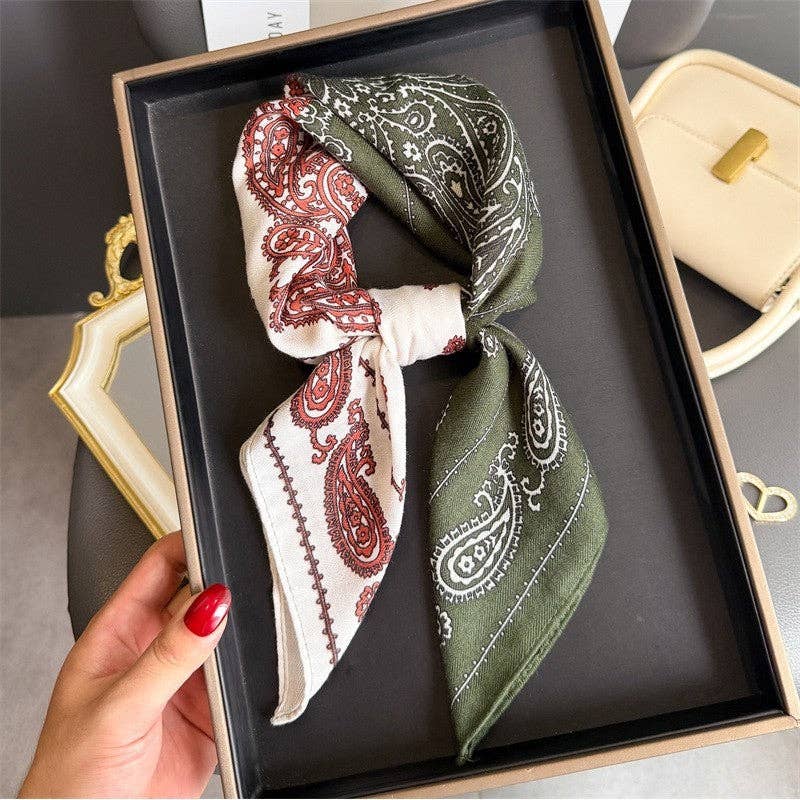 Square Scarf: Green