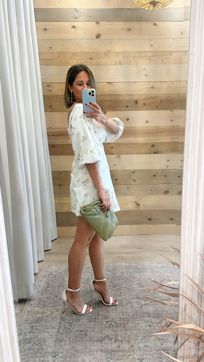 Julia Mini