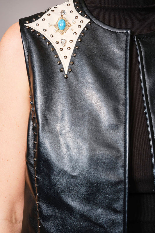 Carrie Vest