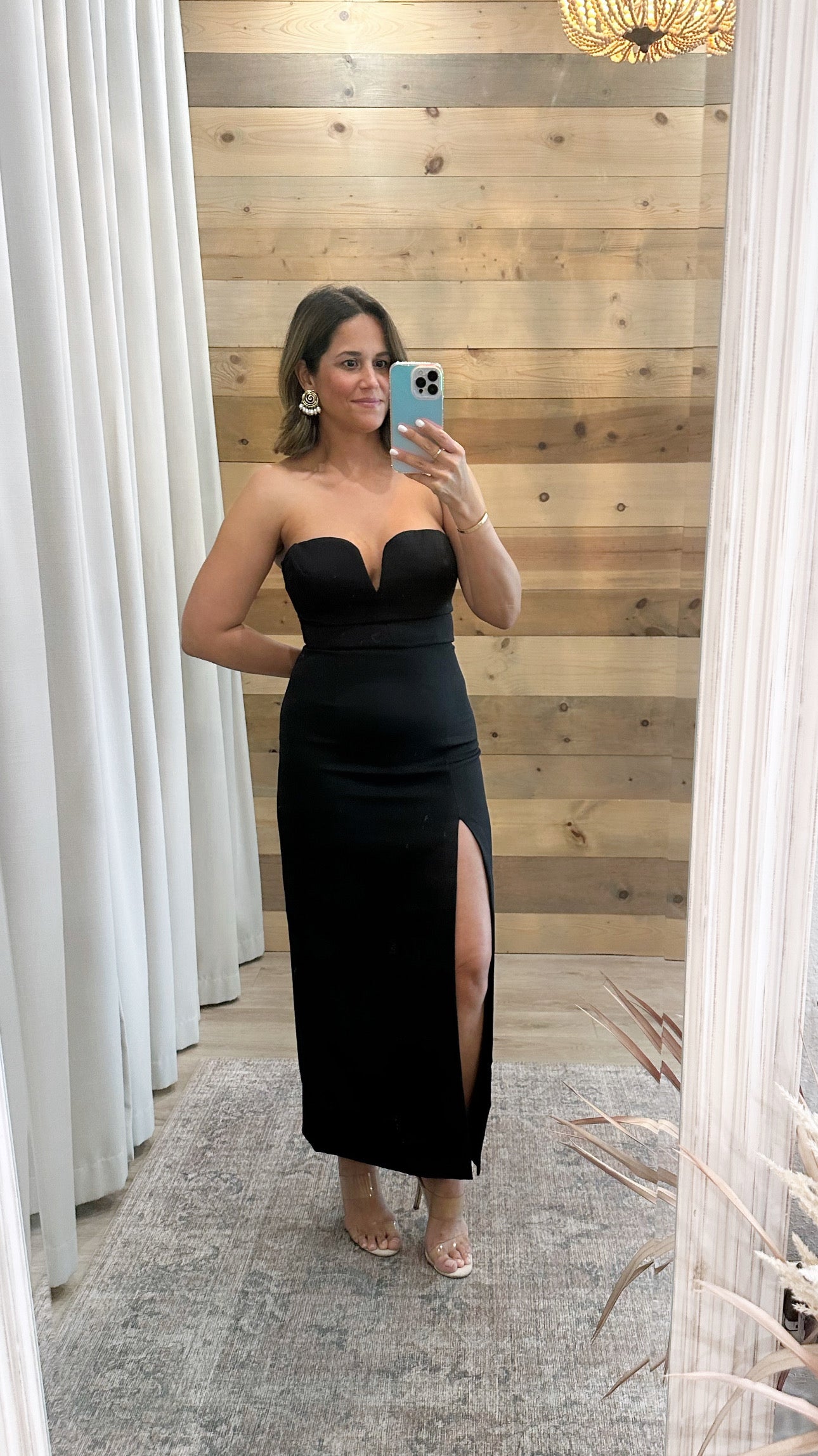 Cassandra Midi