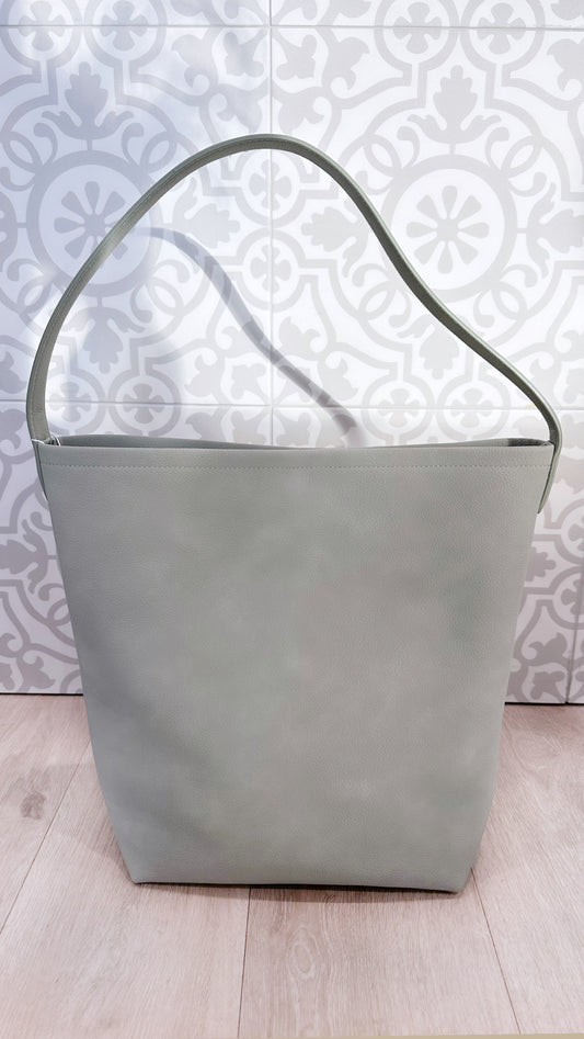 Ceci Shoulder Bag