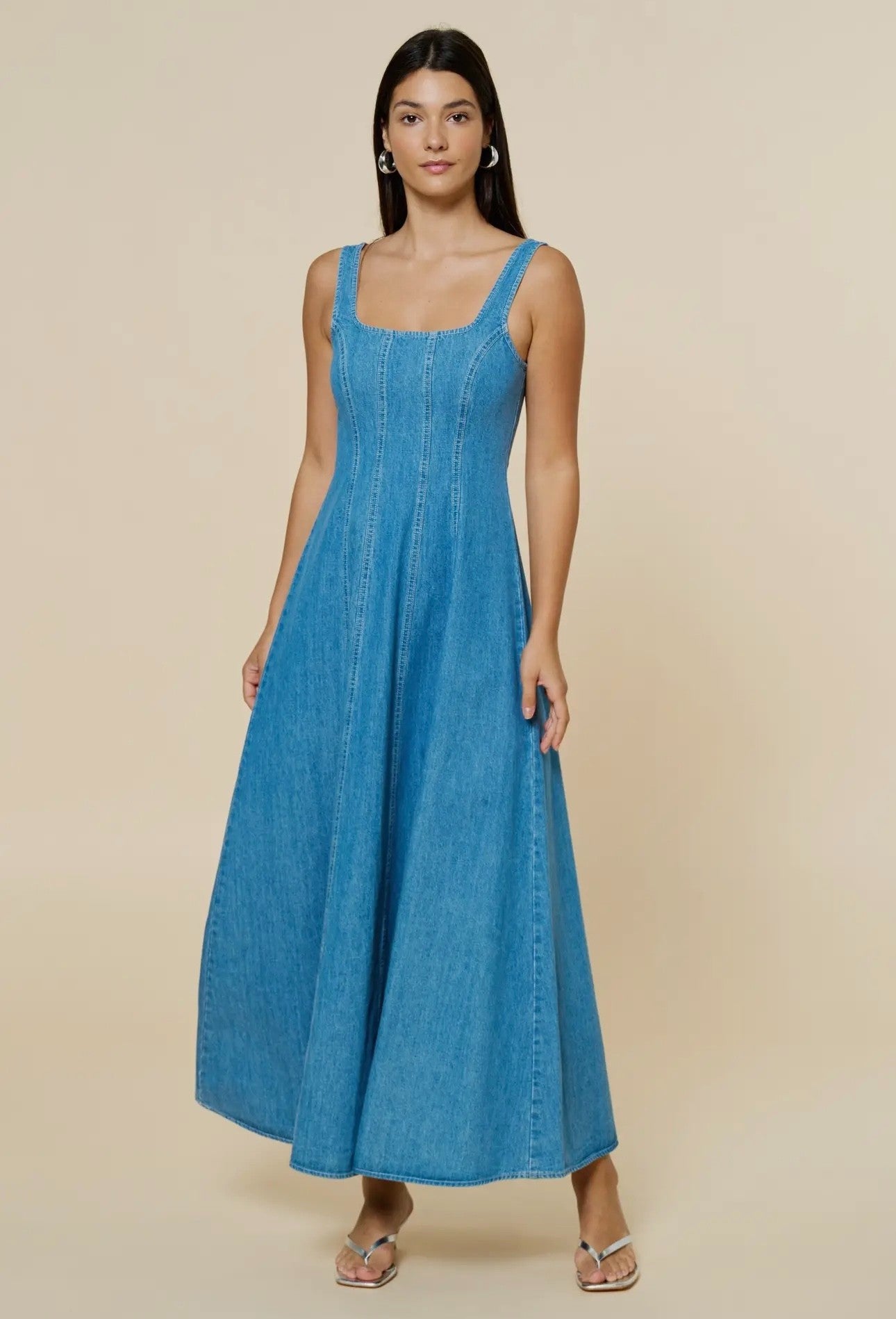 Lina Maxi