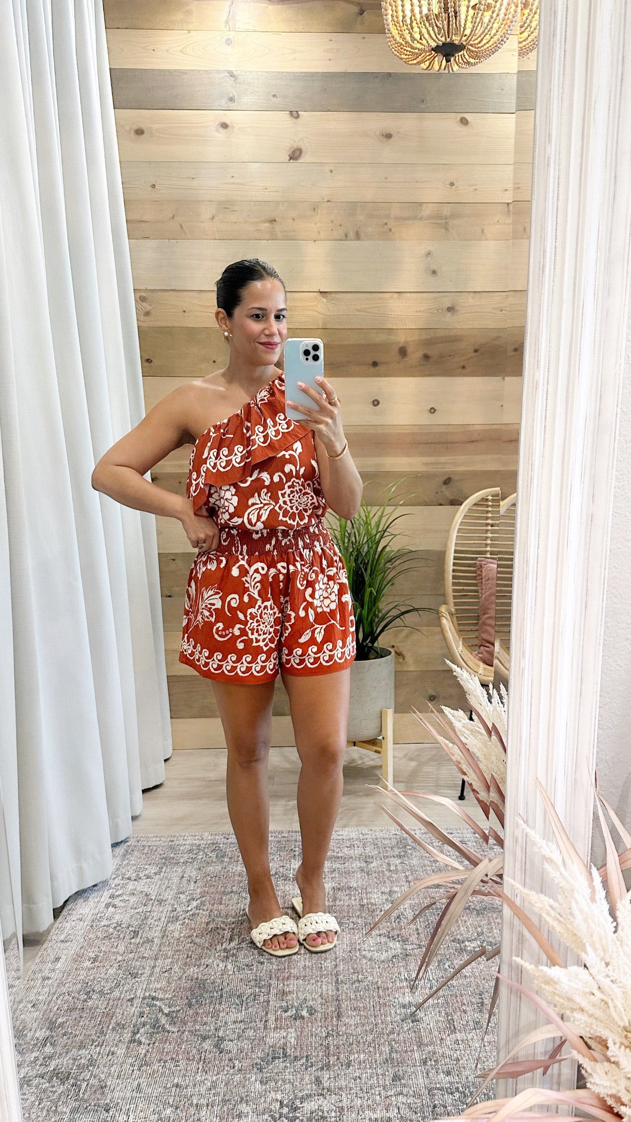 Dina Shorts