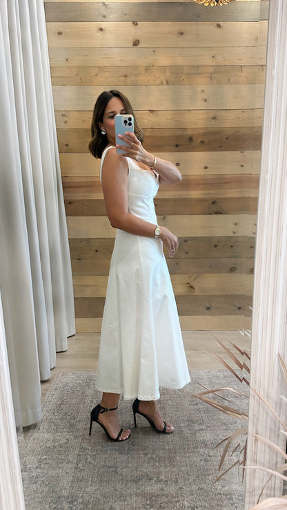 Elle Midi