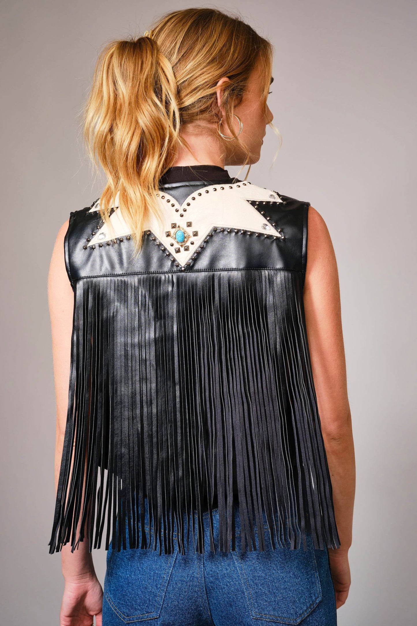 Carrie Vest